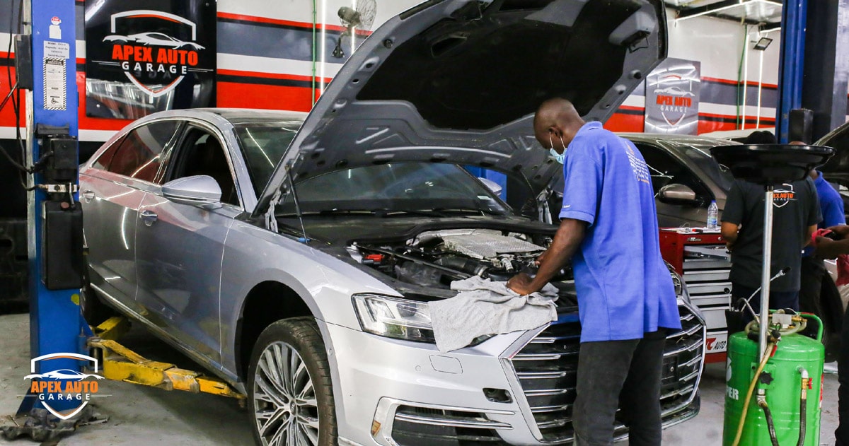 Oil Change Service in Dubai Apex Auto Garage