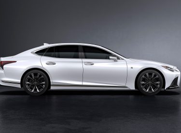Lexus 3